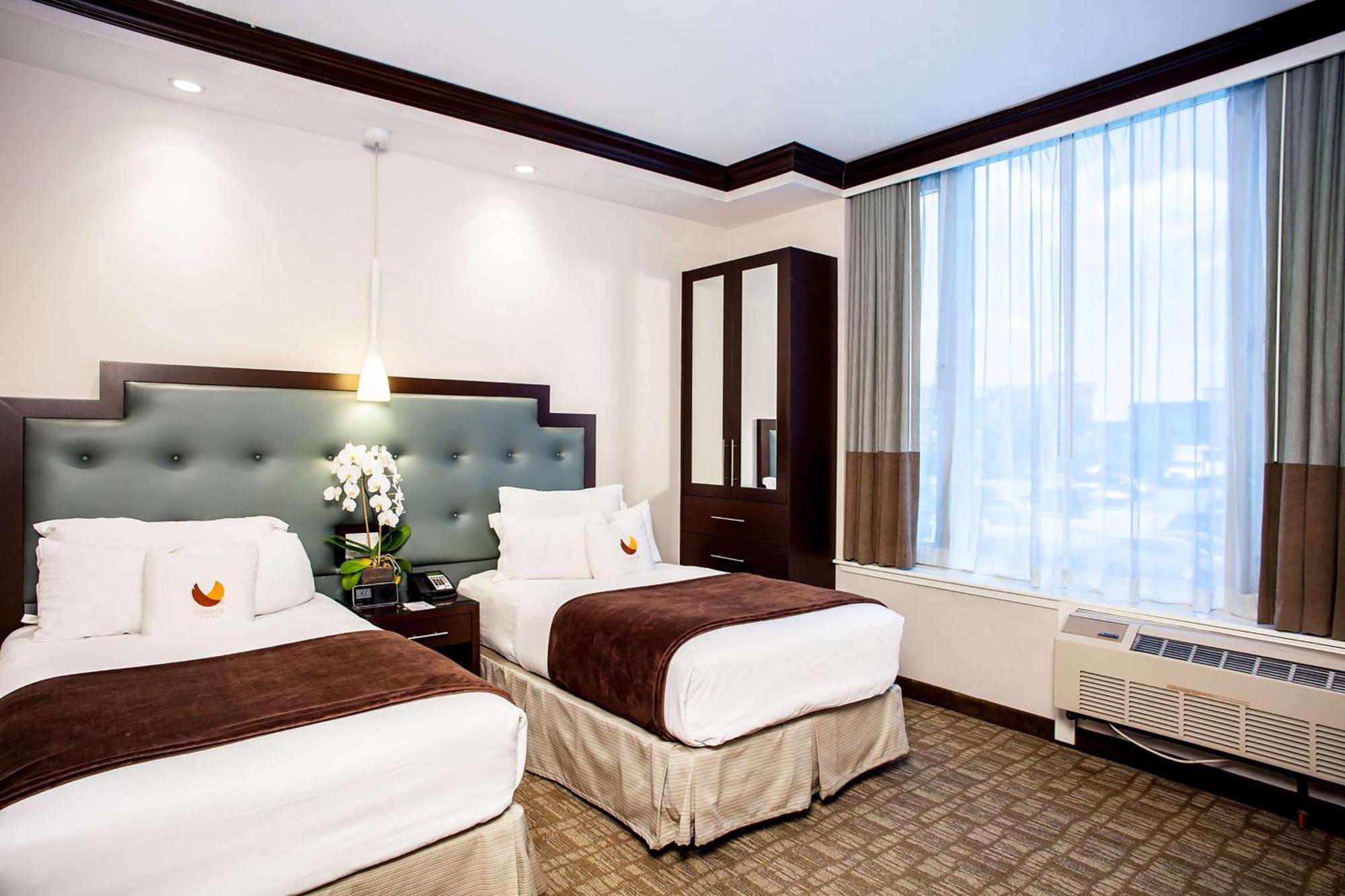 Hotel Condor Brooklyn 4*
