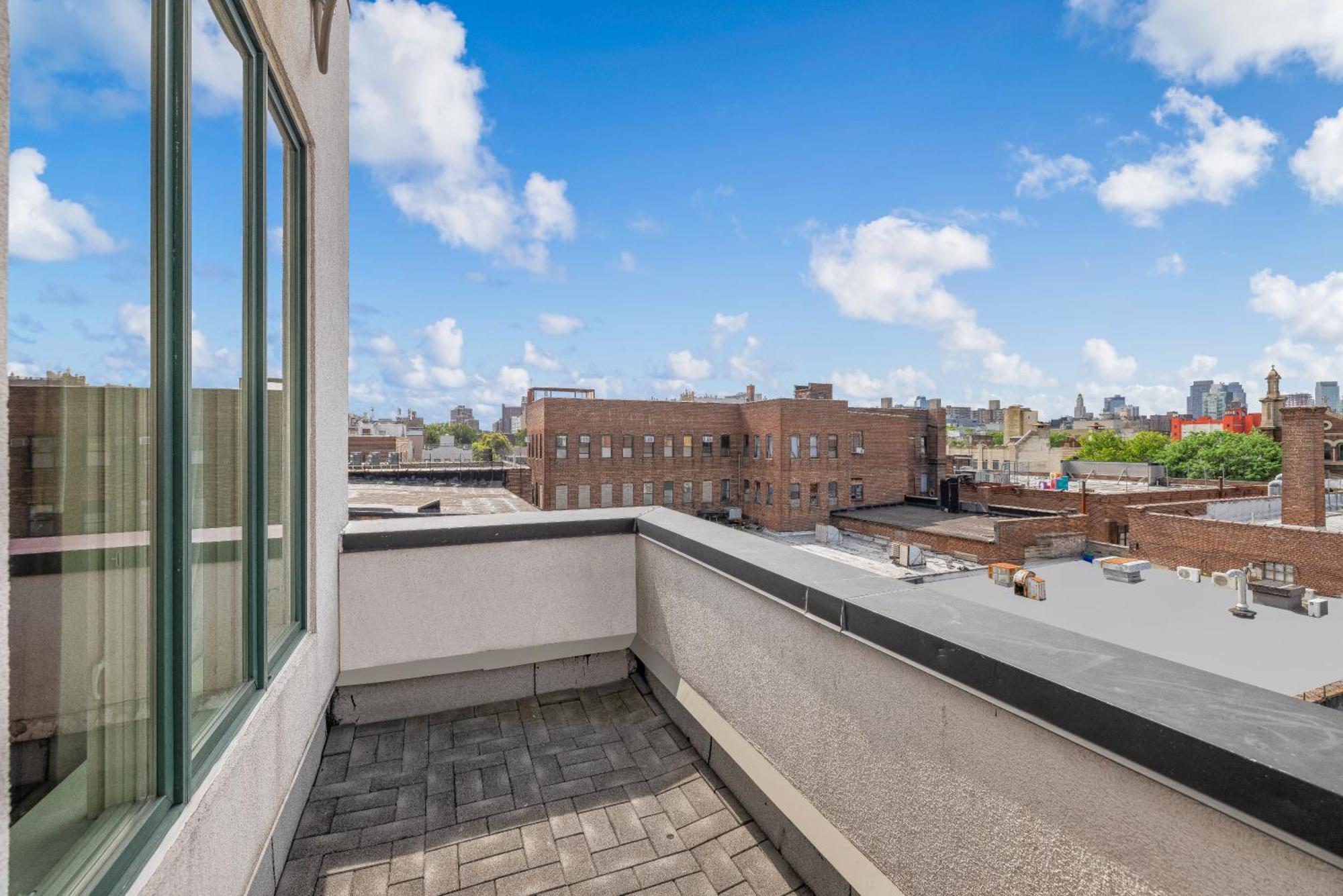 Condor Brooklyn Hotel