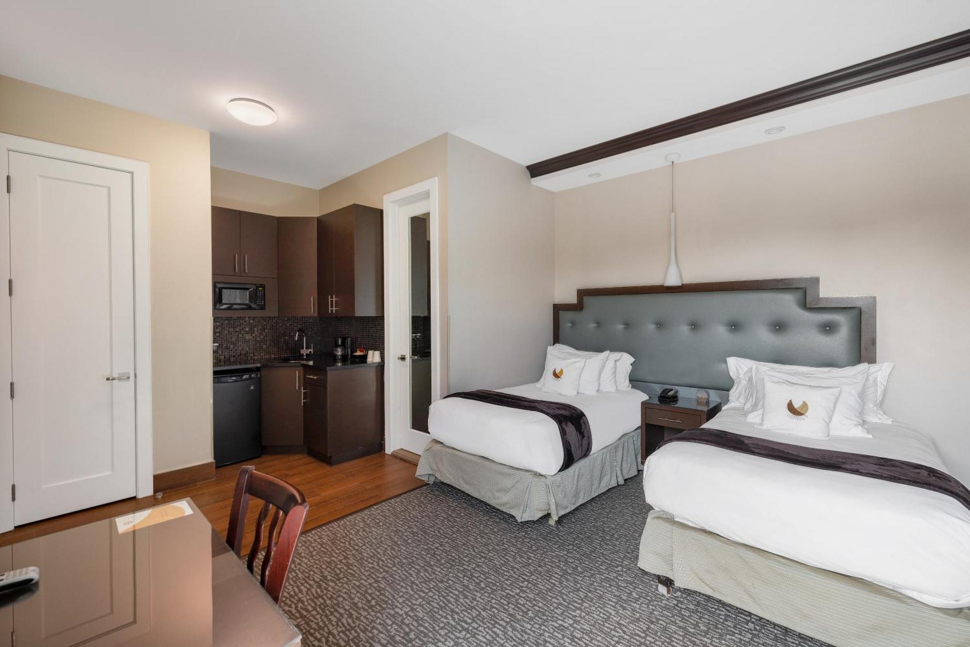 Condor Brooklyn Hotel 4*